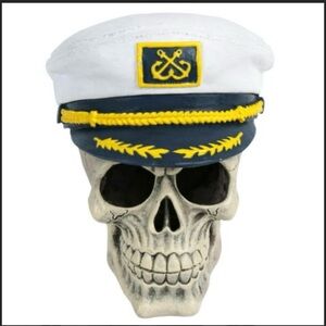 New Nautical fish tank Skull Decor with White and Blue Captain's Hat aquarium